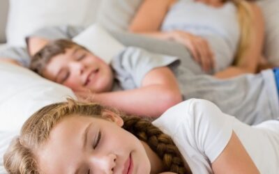 „Anyu, maradj velem, amíg elalszom!” – Mit tegyünk, ha az 5 éves még igényli a közelséget?