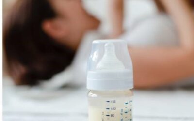 Meddig normális, hogy a tápszeres babám cumival, cumisüveggel alszik el?